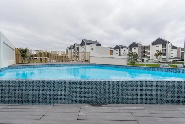 To Let 1 Bedroom Property for Rent in Summerstrand Eastern Cape